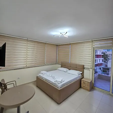 Evelin Apartment