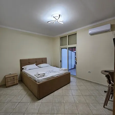 Evelin Apartment Golem (Tirana)